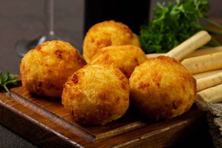 Designed by Freepik - https://www.freepik.com/free-photo/delicious-fried-food-croquettes-arrangement_20944305.htm#fromView=search&page=1&position=1&uuid=a25ddfdf-455e-4ec0-bc18-47465c1c8d8a